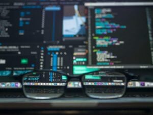 AI Precautions: Protecting Your Privacy