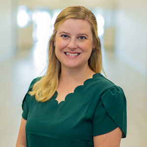Photo of Lindsay Wynn